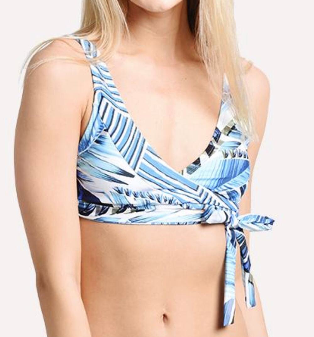 La Blanca Too Cool Faux Wrap Bikini Top 4 NWT